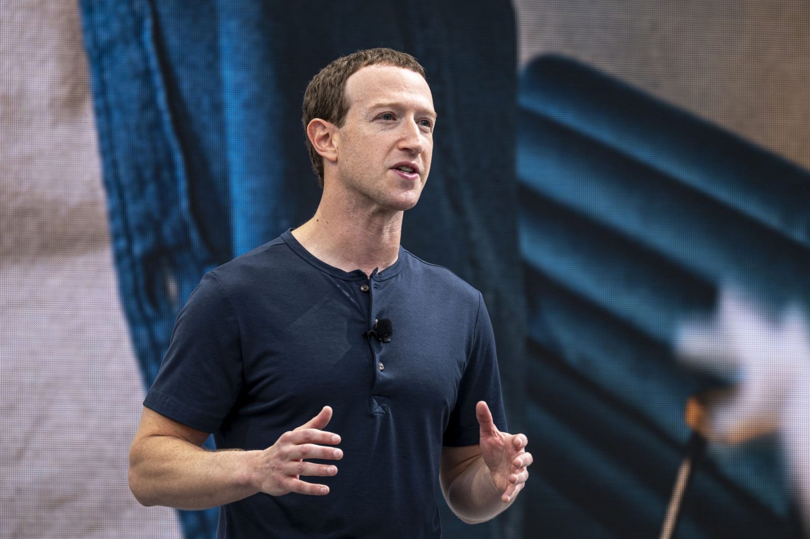 Mark Zuckerberg (Meta CEO)