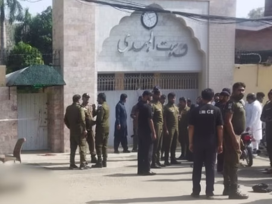 Attack on Ahmadi Mosque in Pakistan