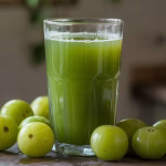 Fresh Amla Juice with Indian Gooseberries