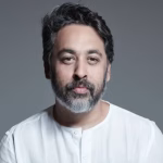 Nitesh Supports Nilesh Amid Mahayuti Alliance Tensions