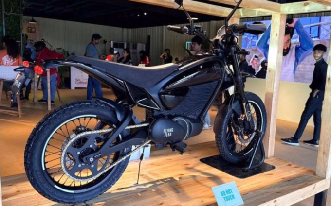 First Look at Royal Enfield Flying Flea S6 EV Ahead of Next Year’s India Launch