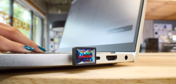 SanDisk Extreme Fit USB-C flash drive