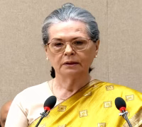 Kharge, Stalin Praise Sonia Gandhi's Sacrifice on 79th Birthday Amid Health Hiatus