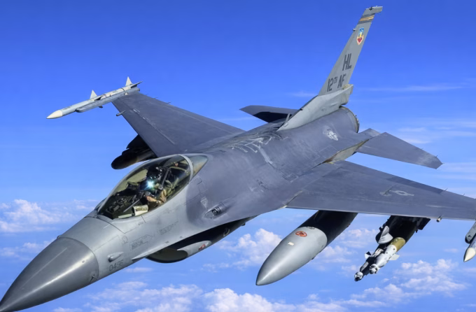 US Greenlights Advanced F-16 Tech Sale to Pakistan
