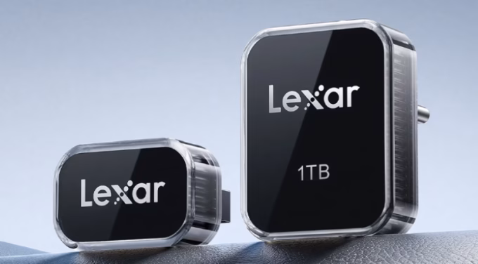 Lexar JumpDrive 512GB 1TB USB drive