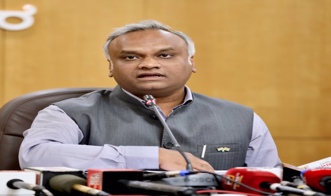 Priyank Kharge RSS money laundering allegations