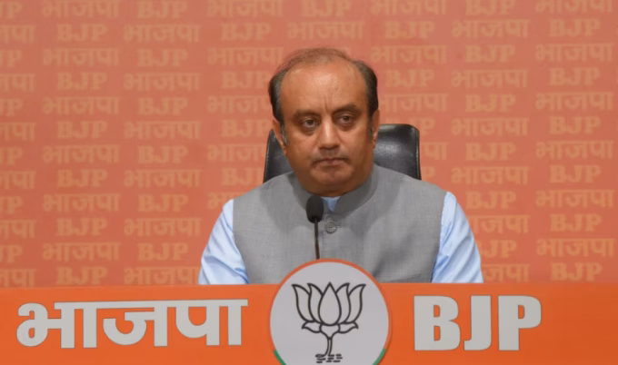 BJP slams Rahul allegations