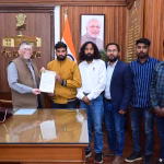 Devendra Nath Mahato met Governor regarding Chatra Air Ambulance accident case.