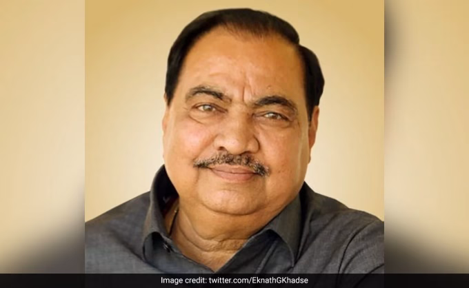 Eknath Khadse FIR, NCP SP leader abuse cop