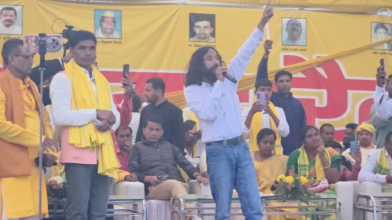 Government is preventing Kudmi community from uniting: Devendra Nath Mahato