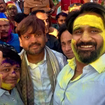 Anant Srikrishna congratulated Sanjeev Singh on becoming mayor.