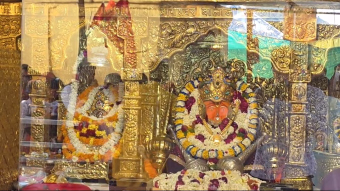 On lunar eclipse, the doors will remain closed for 9 hours after morning aarti shringar of Bageshwar Balaji.