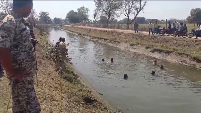 9 year old innocent girl died due to drowning in the canal.