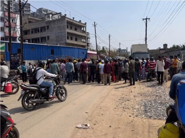 People angry over the shortage of cylinders blocked the road.