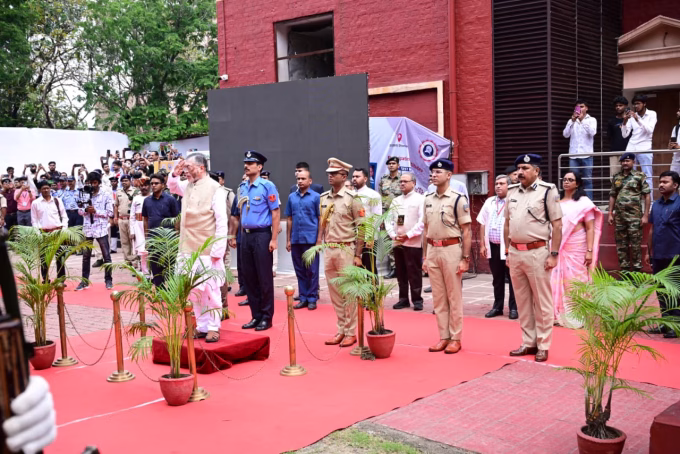 The Governor inaugurated 'Wadhwani Innovation Centre' and 'Project Renew Surya'.