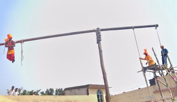 Chadak Puja was celebrated with great enthusiasm in Badki Baua.