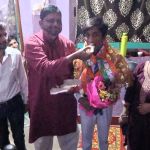 Jharkhand's topper Sunny Kumar Verma was honored by Ghulam Mustafa.
