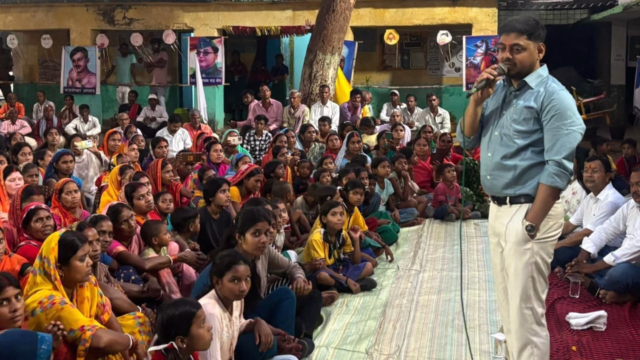 Deputy Commissioner participated in Sandhya Chaupal.