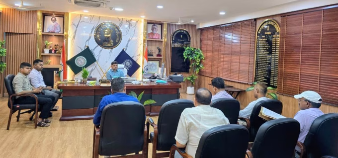 If you don't pay rent within a month, you will have to vacate the shop.