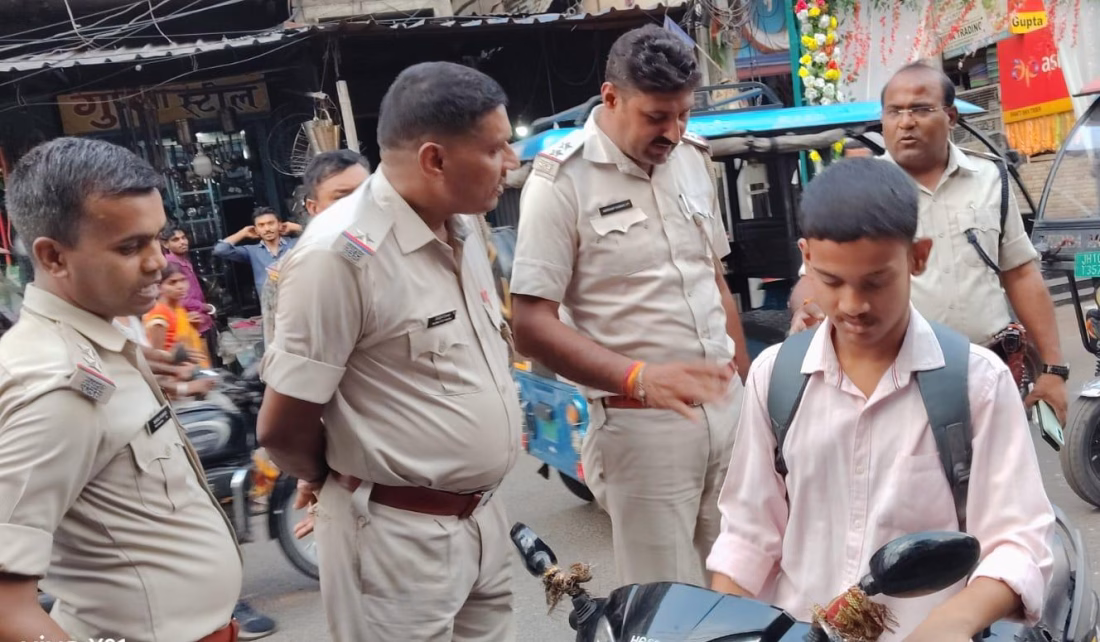 Fines collected from dozens of vehicles in vehicle checking campaign.