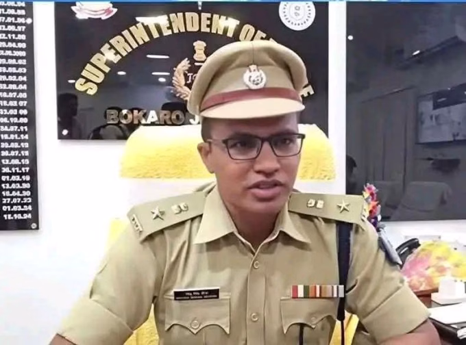 Three policemen including Chira Chas police station in-charge suspended.