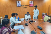Assistant Director of Social Security listened to the problems of the public.