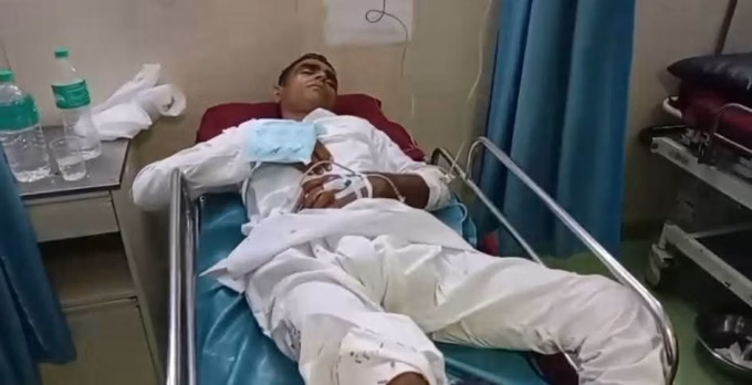 Strong collision between scooter and bike, youth died, condition of four is critical.