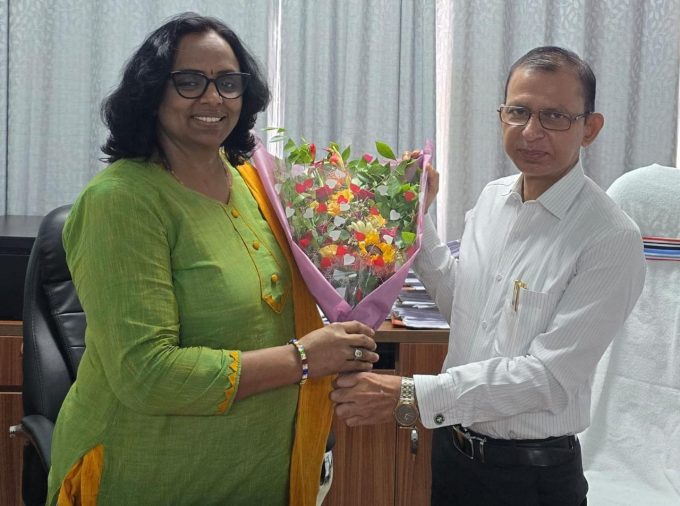 Dhanbad's new ADM (Law and Order) assumes charge.