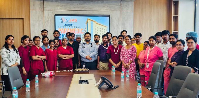 International Paramedics Day was celebrated in honor of paramedical personnel.