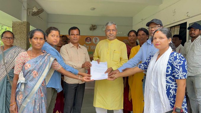 Opposition to RIMS-2 construction intensifies: Babulal Marandi targets the government, vows to fight "from the streets to the House."