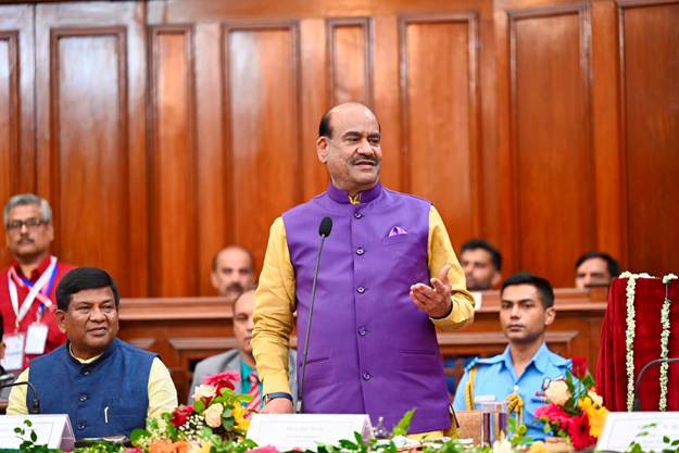 The Lok Sabha Speaker addressed the valedictory session of the orientation programme for members of the West Bengal Legislative Assembly.