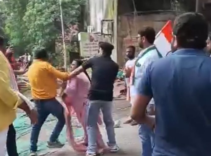 dhanbad-bjp-tiranga-yatra-clash-viral-video