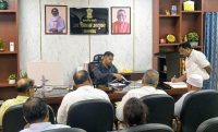 dhanbad-ddc-sunny-raj-review-meeting-netraheen-vidyalaya