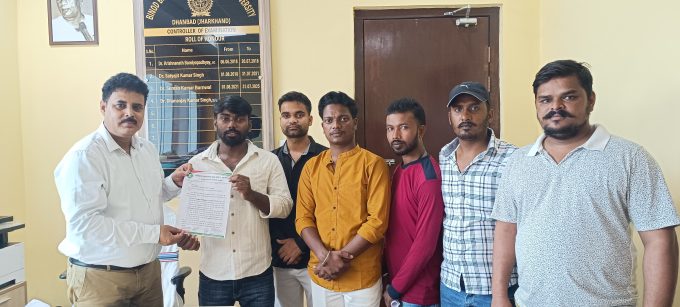 ajsu-student-union-submits-memorandum-to-bbmku-examination-controller-dhanbad