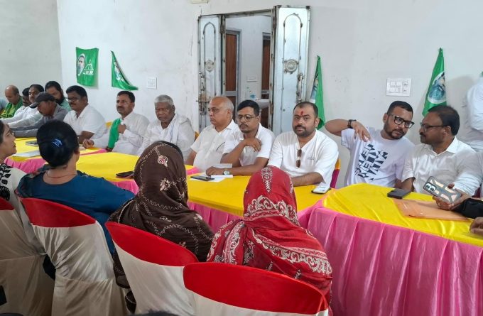 jmm-dhanbad-protest-mines-minerals-act-2026