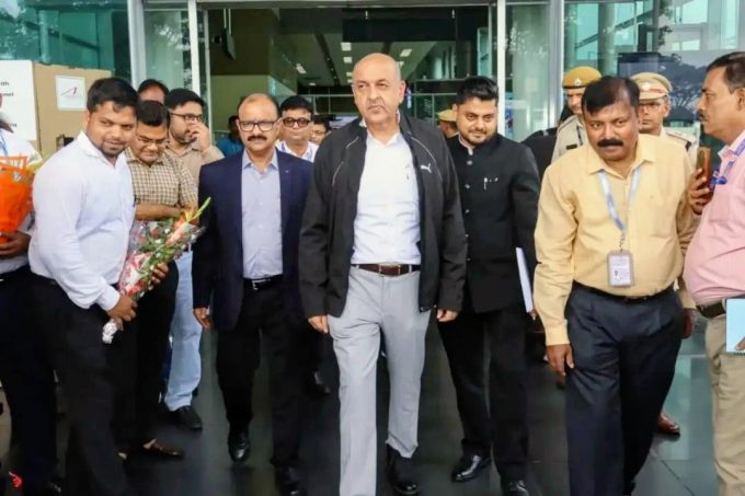 pm-advisor-tarun-kapoor-dhanbad-visit-bccl-jharia-rehabilitation-review